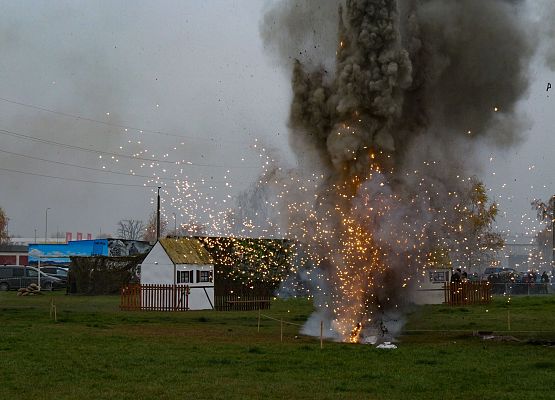 Widowisko plenerowe "Nie