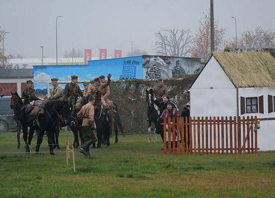 Widowisko plenerowe "Nie