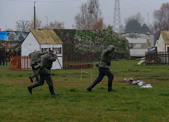 Widowisko plenerowe "Nie