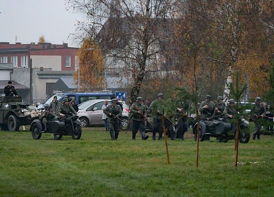 Widowisko plenerowe "Nie