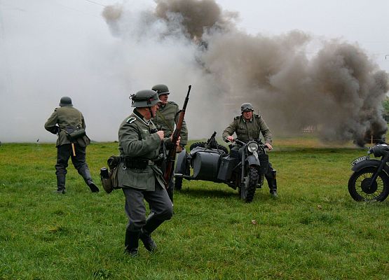 Widowisko plenerowe "Nie