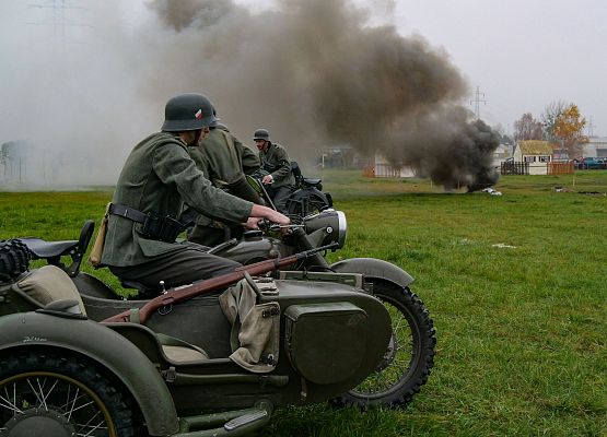 Widowisko plenerowe "Nie