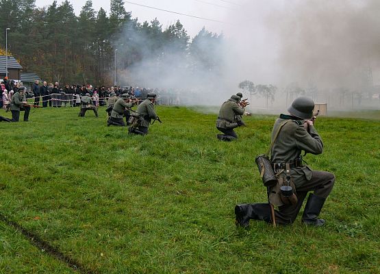 Widowisko plenerowe "Nie