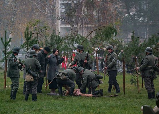 Widowisko plenerowe "Nie