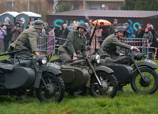 Widowisko plenerowe "Nie