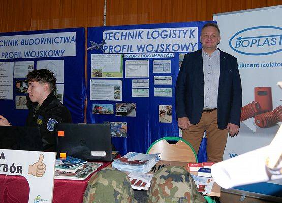 Powiatowe Targi Edukacyjne