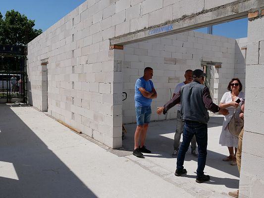 Starosta odwiedziła plac