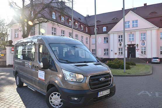 DOOR TO DOOR -  kolejny